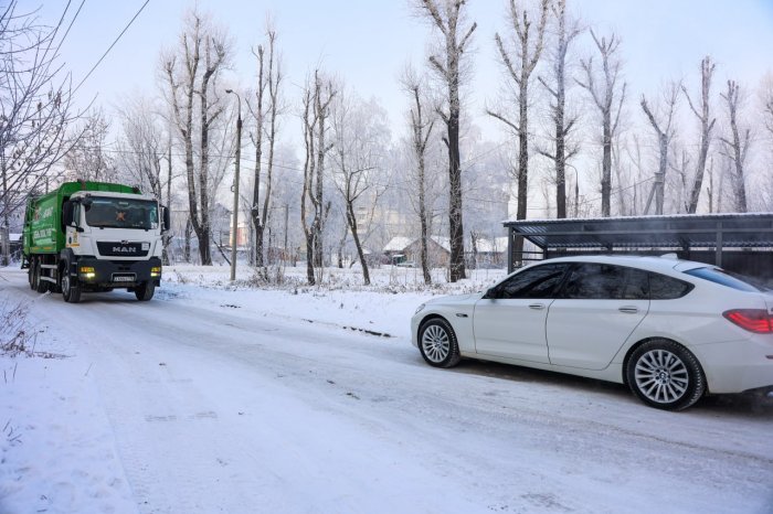 В среднем 80 контейнерных площадок остаются необслуженными ежедневно из-за припаркованных рядом автомобилей 